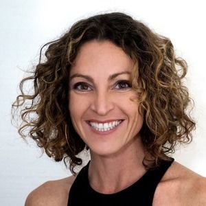 Meet your Posher, Derise